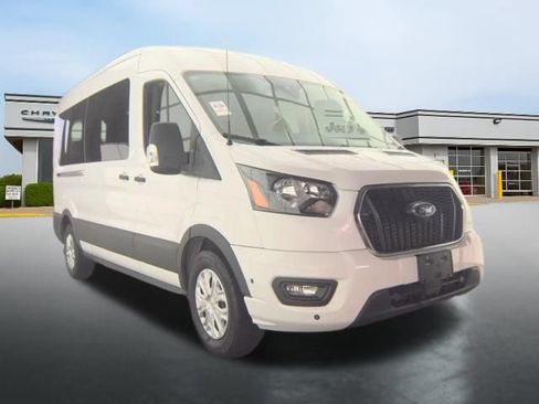 Used 2025 Ford Transit 350 XLT RWD image 7