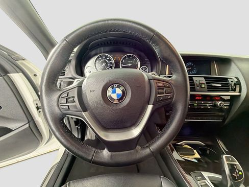 Used 2018 BMW X4 xDrive28i image 12