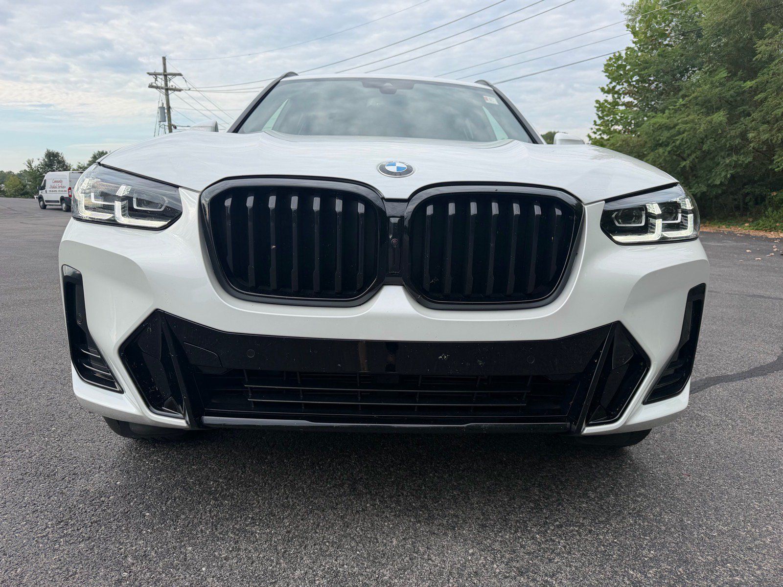 Used 2024 BMW X3 xDrive30i w/ Premium Package AWD/4WD image 5