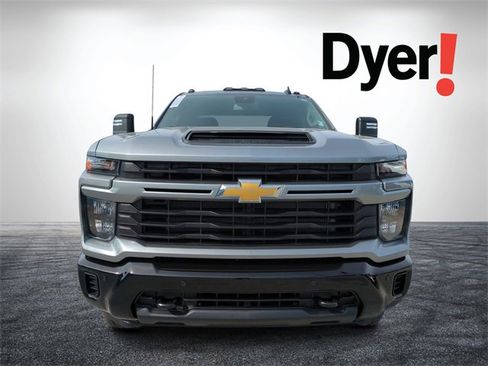 New 2026 Chevrolet Silverado 2500 Custom w/ Custom Value Package image 9
