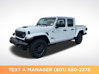 New 2026 Jeep Gladiator Sport