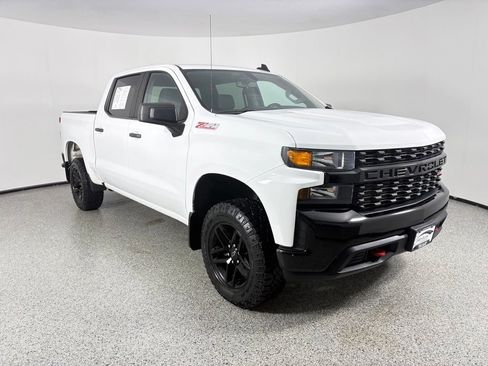 Used 2020 Chevrolet Silverado 1500 Custom Trail Boss w/ Custom Convenience Package AWD/4WD image 8