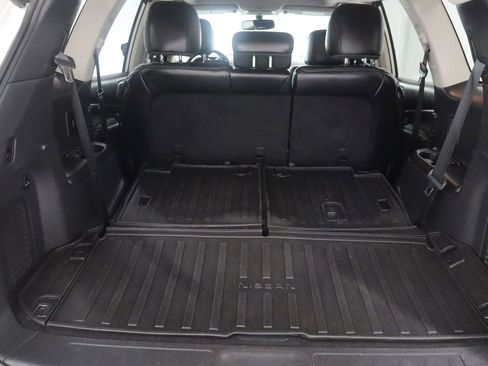 Used 2017 Nissan Pathfinder Platinum w/ Cargo Package AWD/4WD image 8