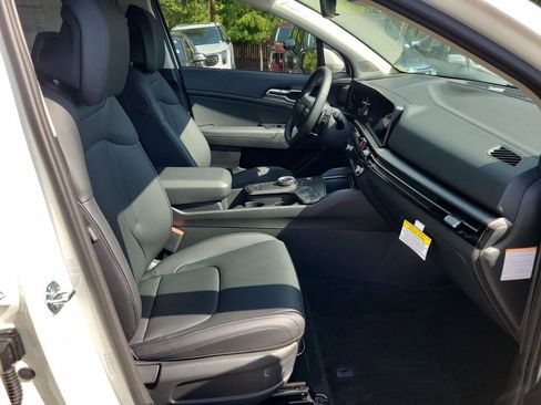 New 2026 Kia Sportage AWD Hybrid image 7