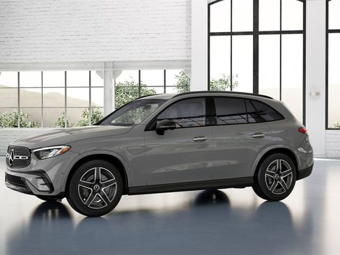 New 2025 Mercedes-Benz GLC 300 4MATIC image 32