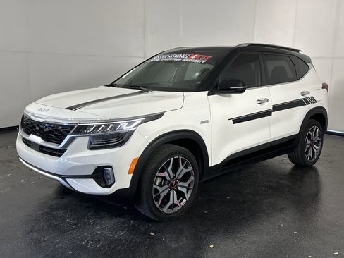 Used 2022 Kia Seltos SX image 6