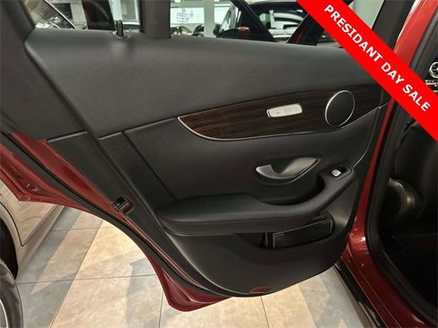 Certified 2022 Mercedes-Benz GLC 300 4MATIC image 17