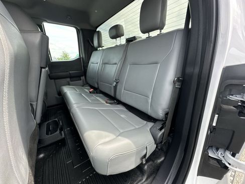 Certified 2023 Ford F350 XL w/ Snow Plow Prep Package AWD/4WD image 31