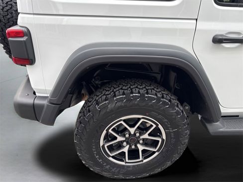 New 2026 Jeep Wrangler Unlimited Rubicon w/ Safety Group image 43