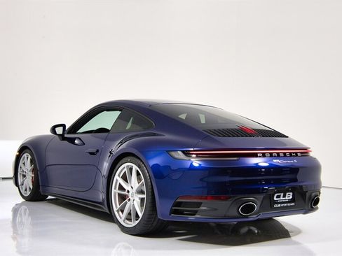 Used 2021 Porsche 911 Carrera S RWD image 10