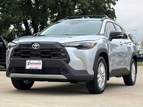 New 2026 Toyota Corolla Cross LE FWD image 3