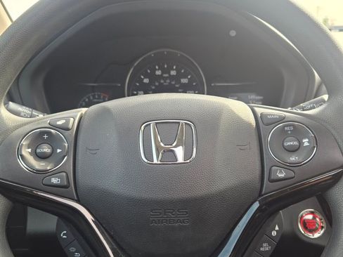Used 2022 Honda HR-V EX image 29