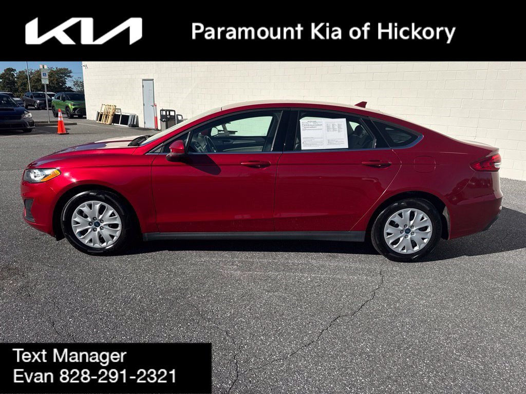 Used 2020 Ford Fusion S FWD image 4
