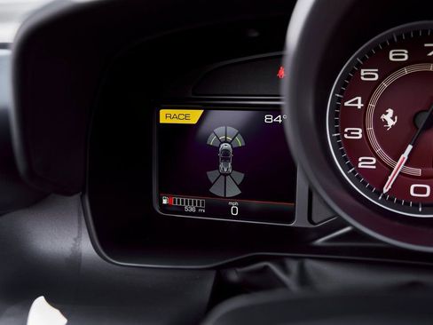 Used 2022 Ferrari F8 Tributo image 80