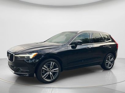 Used 2019 Volvo XC60 T6 Momentum w/ Advanced Package