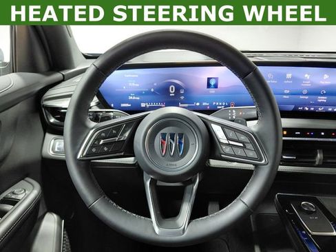 Used 2025 Buick Enclave Preferred image 7