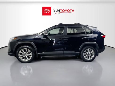 Used 2024 Toyota RAV4 XLE Premium AWD/4WD image 7
