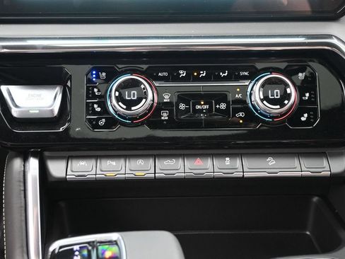 New 2026 GMC Sierra 1500 Denali Ultimate AWD/4WD image 22