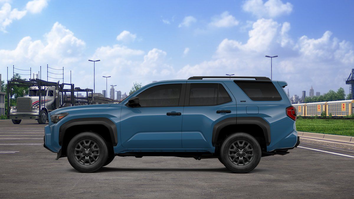 New 2026 Toyota 4Runner SR5 AWD/4WD image 4