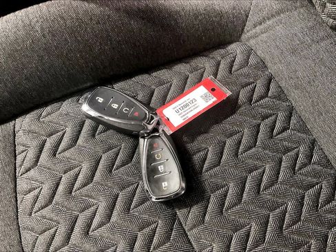 Used 2022 Chevrolet Equinox LT image 30