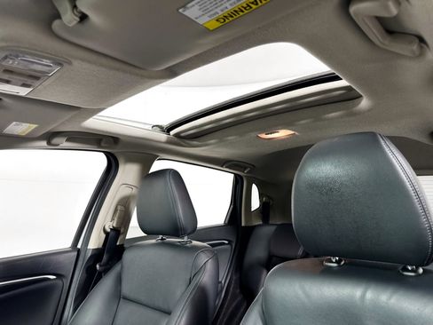 Used 2017 Honda Fit EX-L image 25