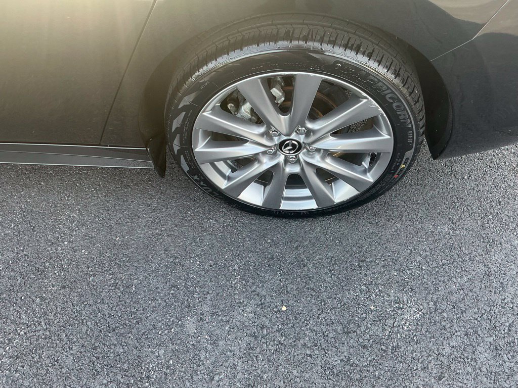Used 2025 MAZDA MAZDA3 s FWD image 11