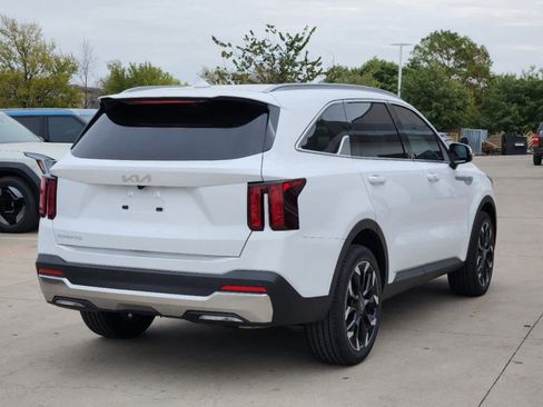 New 2026 Kia Sorento EX image 4