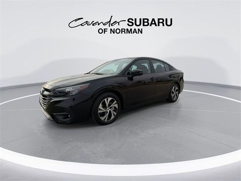 Used 2025 Subaru Legacy Premium image 7