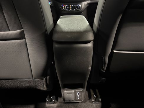 Used 2023 Chevrolet TrailBlazer RS w/ Sun and Liftgate Package image 37