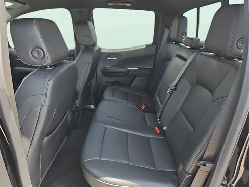 New 2026 Chevrolet Colorado LT w/ LT Convenience Package image 25