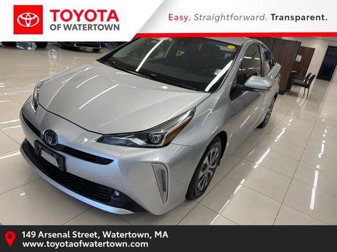 Certified 2022 Toyota Prius LE AWD/4WD image 1