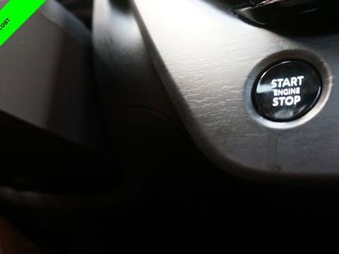 Certified 2025 Nissan Murano SL w/ Cargo Package AWD/4WD image 24
