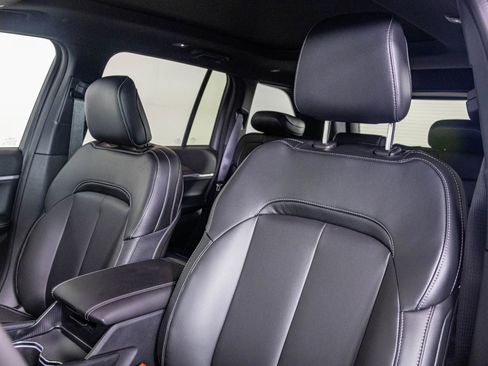 New 2025 Jeep Grand Cherokee Limited image 18