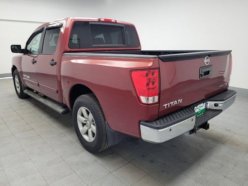 Used 2014 Nissan Titan SV w/ SV Value Truck Package image 5