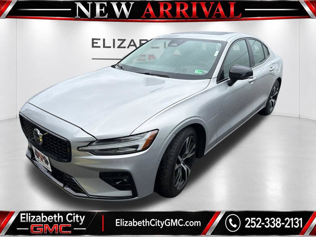 Used 2024 Volvo S60 B5 Plus AWD/4WD image 1