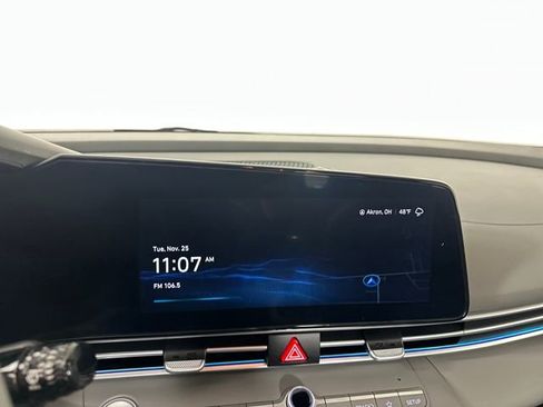 Certified 2024 Hyundai Elantra SEL image 20