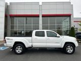 Certified 2015 Toyota Tacoma 4x4 Double Cab image 2
