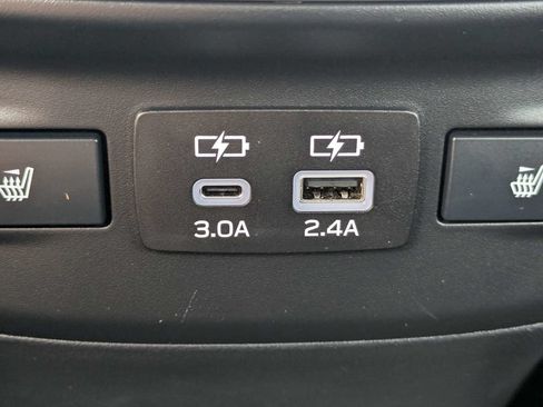 Certified 2024 Subaru Outback Limited AWD/4WD image 17