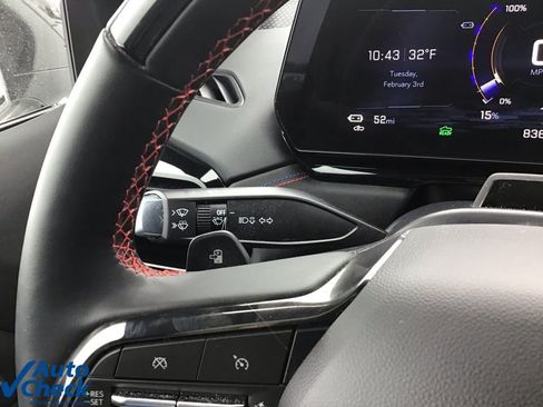 Used 2025 Chevrolet Silverado EV RST image 35