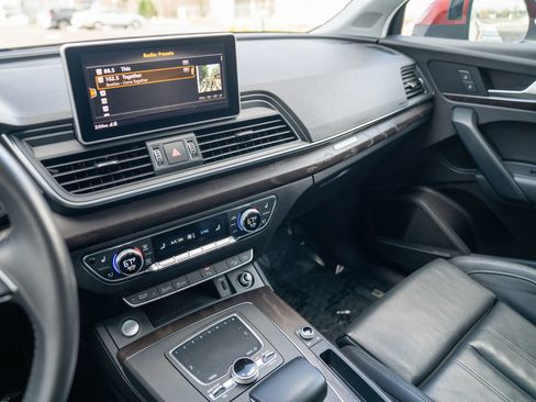 Used 2018 Audi Q5 2.0T Premium Plus image 14