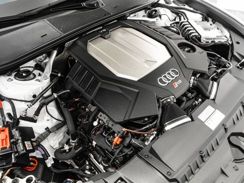 Used 2025 Audi RS 6 performance AWD/4WD image 37