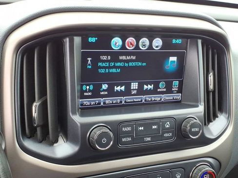 Used 2017 Chevrolet Colorado Z71 AWD/4WD image 21