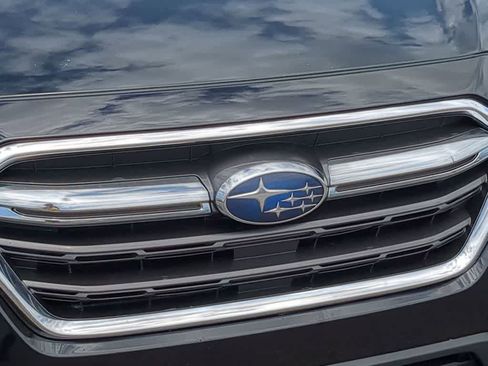Used 2019 Subaru Outback 2.5i Limited w/ Popular Package #2 AWD/4WD image 11