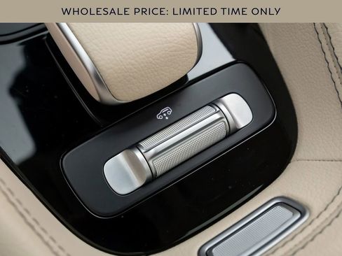 Used 2024 Mercedes-Benz GLS 450 4MATIC image 22