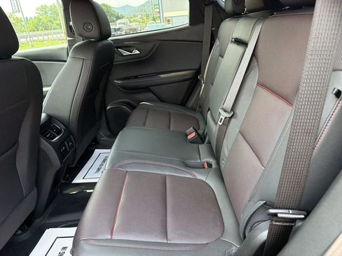 Used 2021 Chevrolet Blazer RS w/ Enhanced Convenience Package AWD/4WD image 19
