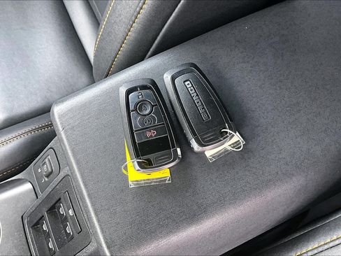 Used 2023 Ford Bronco Badlands AWD/4WD image 11