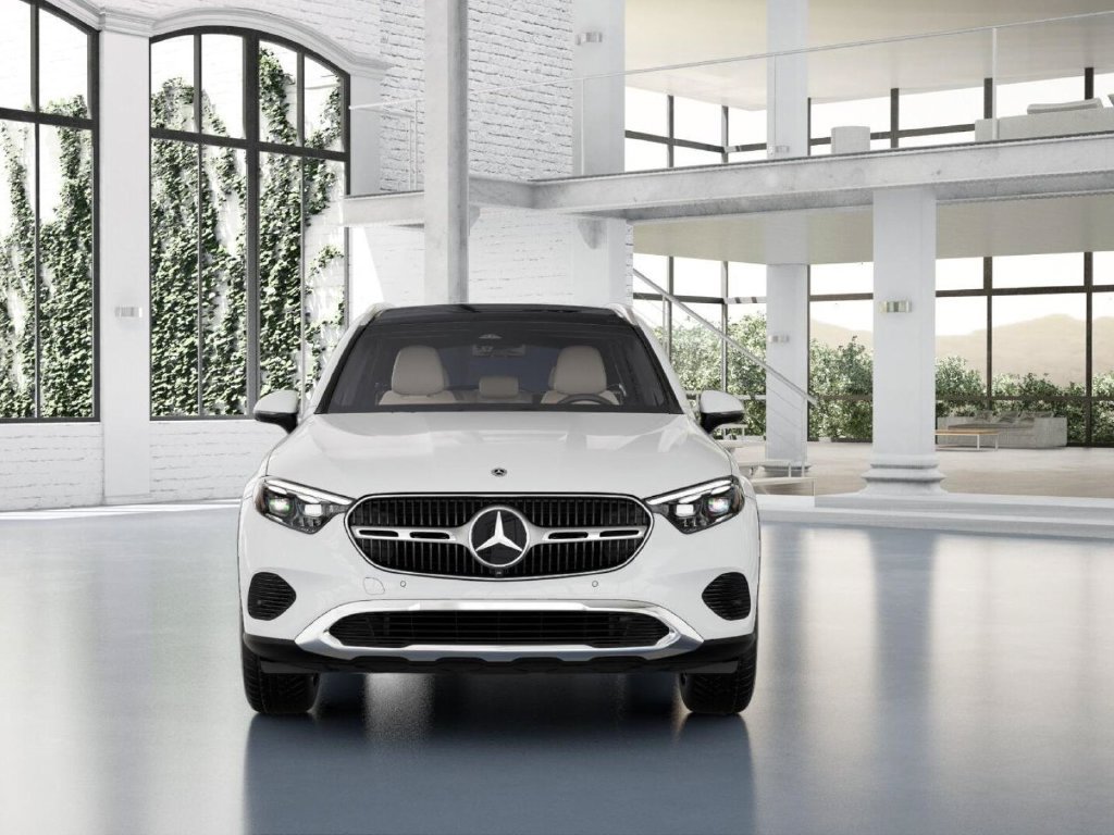 Used 2026 Mercedes-Benz GLC 300 4MATIC image 7