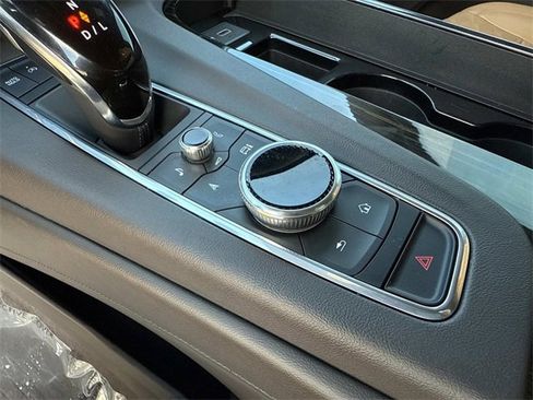 Used 2021 Cadillac Escalade Premium Luxury w/ Driver Assist Tech Package image 29