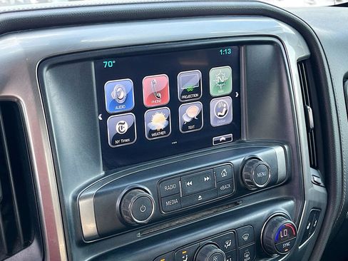 Used 2018 Chevrolet Silverado 1500 LTZ Z71 w/ Midnight Edition AWD/4WD image 15