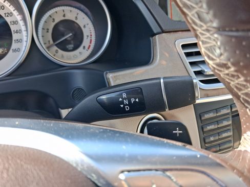Used 2015 Mercedes-Benz E 350 Sedan image 20